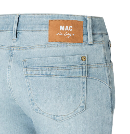 MAC_Early-Spring-2025_D222_2802-90-0333-D222 California Jeans